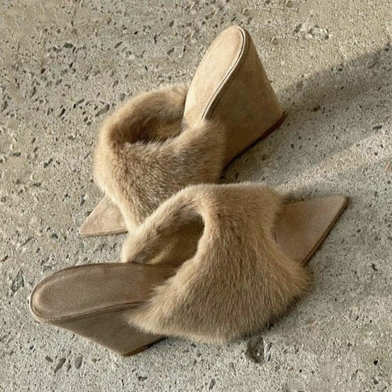 Fluffy Women Slippers Wedges P - огляд і ціна Winter Clothing For Women