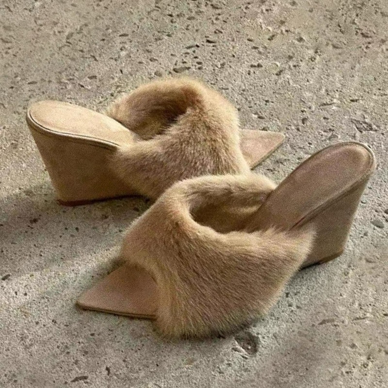 Fluffy Women Slippers Wedges P - огляд і ціна Winter Clothing For Women