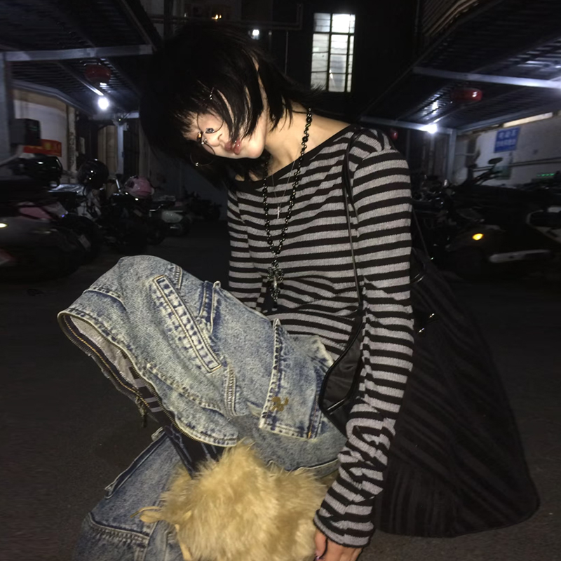 Genayooa Japanese Y2k T-shirt  - огляд і ціна Winter Clothing Aesthetic